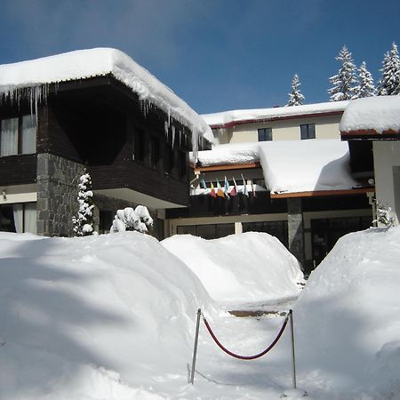 Finlandia Hotel Pamporowo Exterior foto