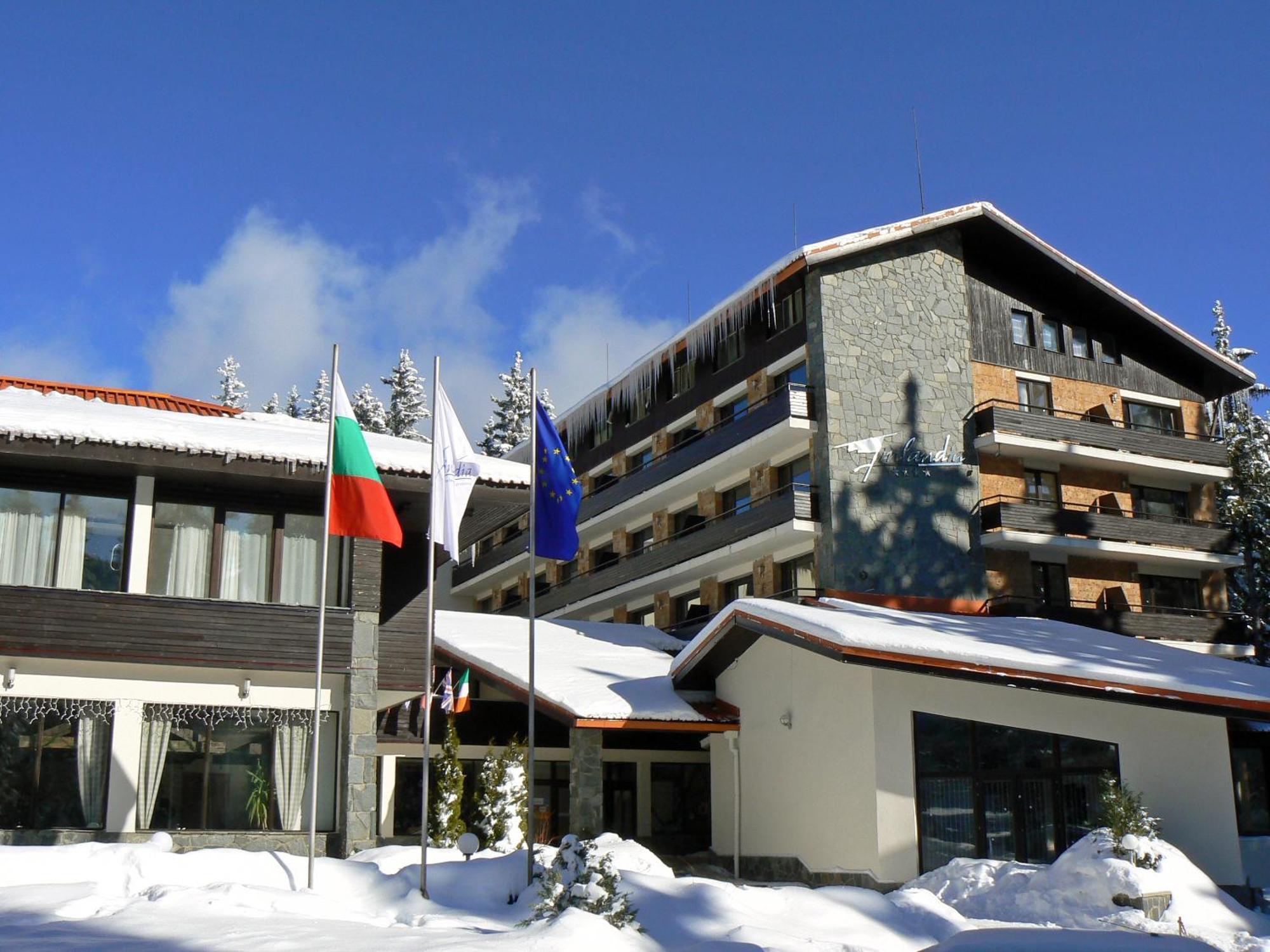 Finlandia Hotel Pamporowo Exterior foto