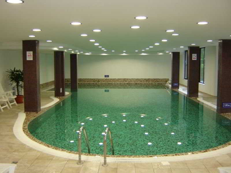 Finlandia Hotel Pamporowo Exterior foto