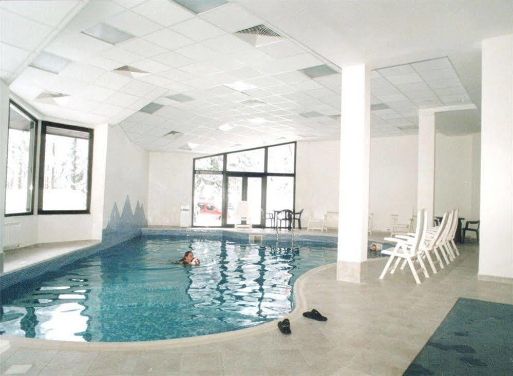 Finlandia Hotel Pamporowo Exterior foto